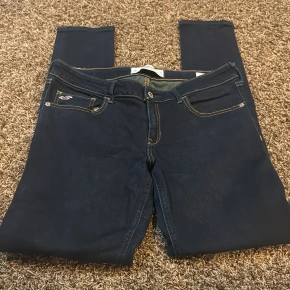 Hollister skinny jeans - Picture 2 of 5